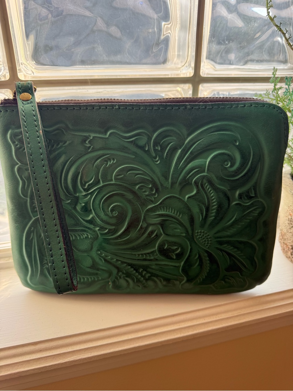 Cassini Tooled Leather Wristlet By Patricia Nash Color Is green